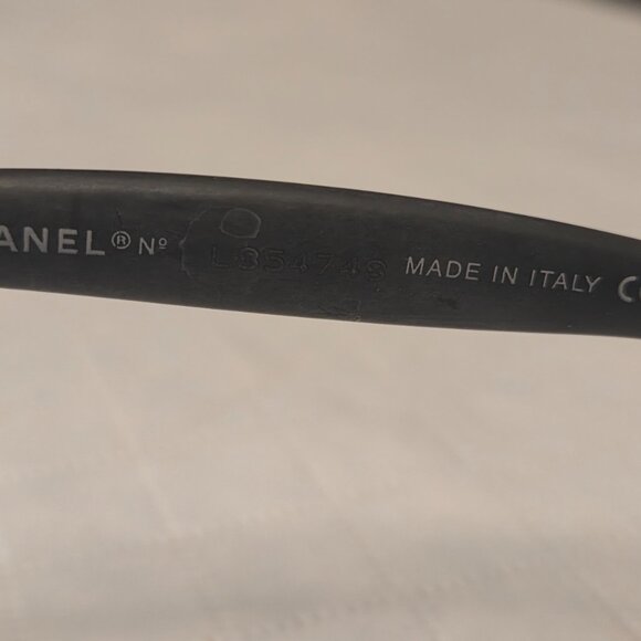 CHANEL Vintage Sunglasses main image 4